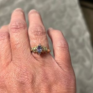 10K Tanzanite and Diamond Ring. Yellow Gold. Size 5.5.
